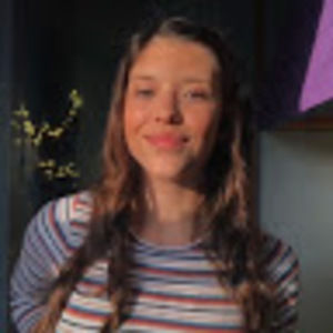 Meet your Posher, Alexis